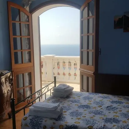 Bella Vista